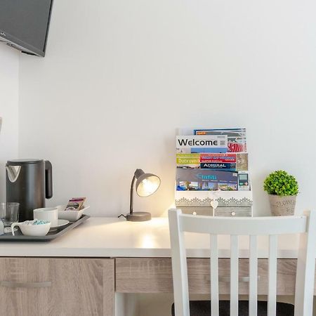 Studio Apartment & Room Ten - Free Parking Ragusa Esterno foto