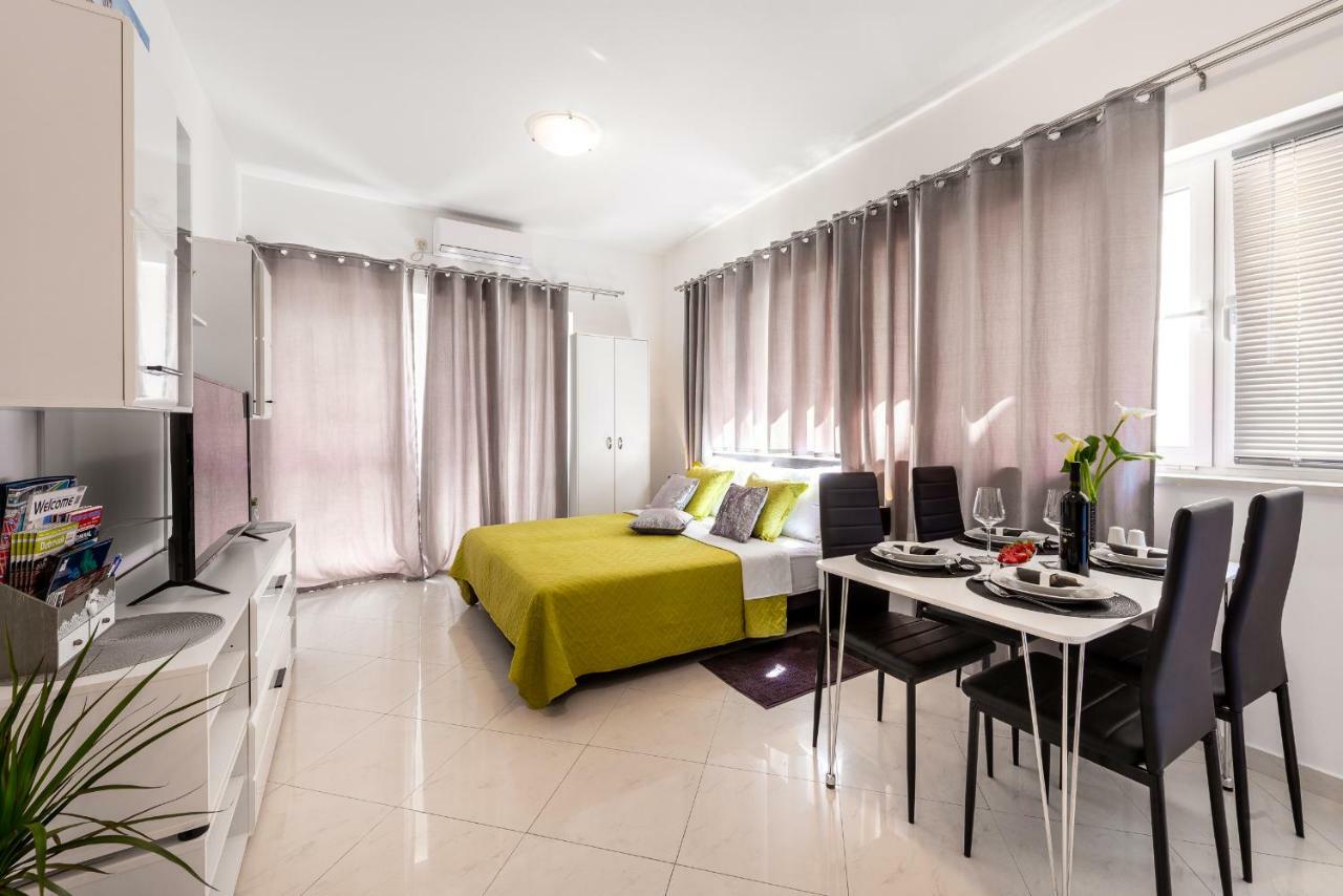Studio Apartment & Room Ten - Free Parking Ragusa Esterno foto